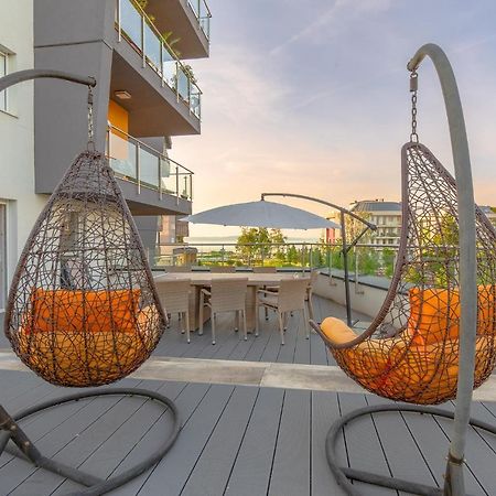 Admiral Luxury IV Apartman By Bltn Lägenhet Siófok Exteriör bild